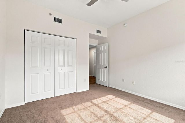 9801 MEADOW FIELD CIRCLE, Tampa, FL 33626