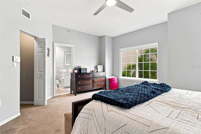 9801 MEADOW FIELD CIRCLE, Tampa, FL 33626