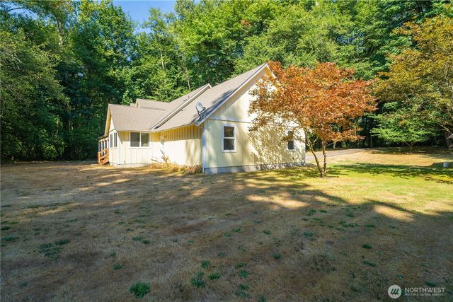 2104 Mark Street NE, Lacey, WA 98516