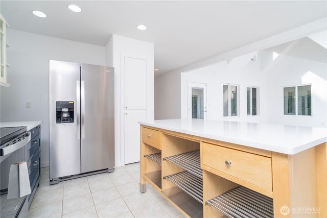 2104 Mark Street NE, Lacey, WA 98516