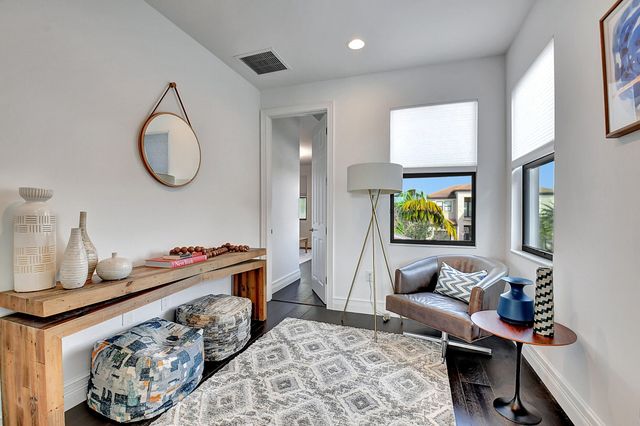 9766 Vitrail Lane, Delray Beach, FL 33446