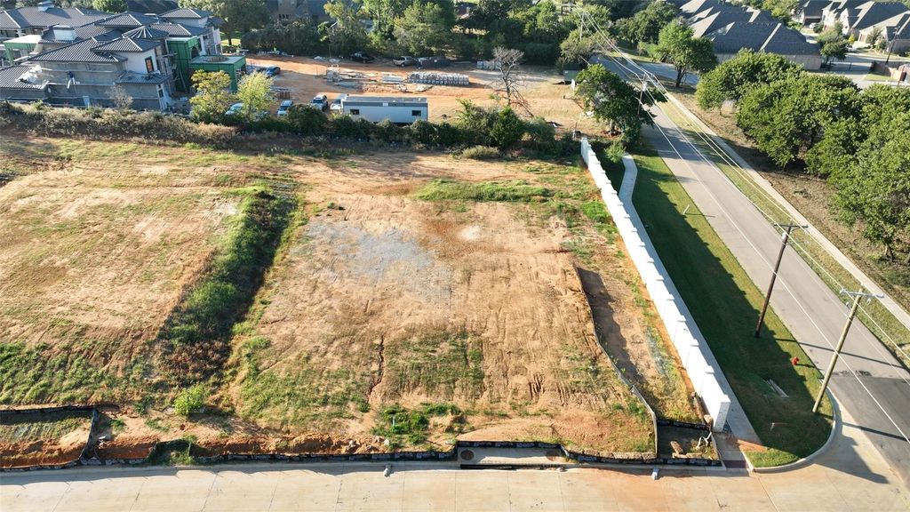 1505 Four Seasons Drive, Colleyville, TX 76034