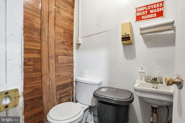 425 E ALLEGHENY AVE, Philadelphia, PA 19134