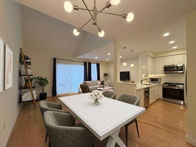 70 Endicott Street 805, Norwood, MA 02062