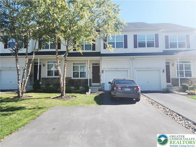 972 King Way, Upper Macungie Twp, PA 18031