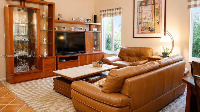 10411 NW 48th Mnr, Coral Springs, FL 33076