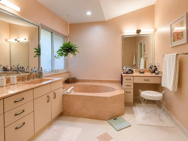 10411 NW 48th Mnr, Coral Springs, FL 33076