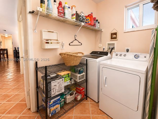 10411 NW 48th Mnr, Coral Springs, FL 33076