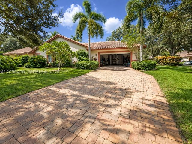 10411 NW 48th Mnr, Coral Springs, FL 33076