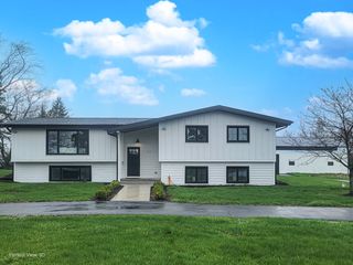 4616 W Offner Road, Monee, IL 60449