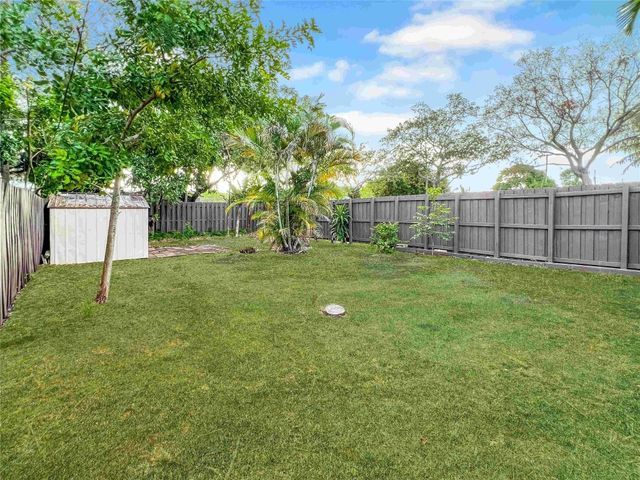 1300 NW 6th Avenue, Fort Lauderdale, FL 33311