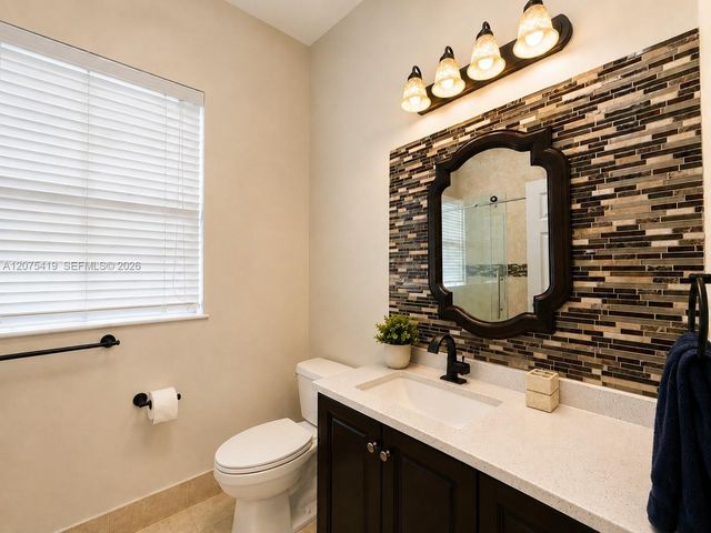 1776 Aspen Lane, Weston, FL 33327