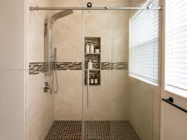 1776 Aspen Lane, Weston, FL 33327