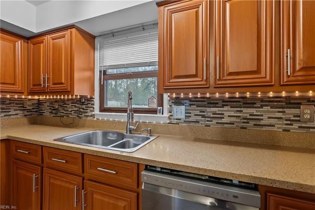 5459 Doon ST, Virginia Beach, VA 23464