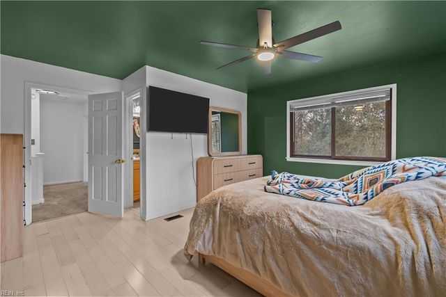 5459 Doon ST, Virginia Beach, VA 23464