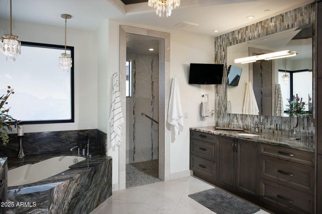 10205 E HAPPY VALLEY Road, Scottsdale, AZ 85255