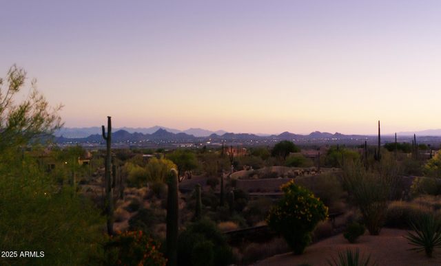 10205 E HAPPY VALLEY Road, Scottsdale, AZ 85255