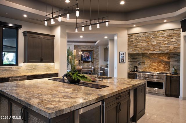 10205 E HAPPY VALLEY Road, Scottsdale, AZ 85255