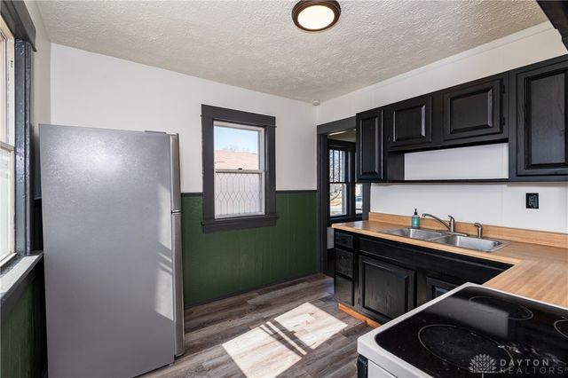 1020 Weng Avenue, Dayton, OH 45420