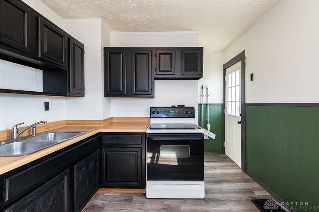 1020 Weng Avenue, Dayton, OH 45420