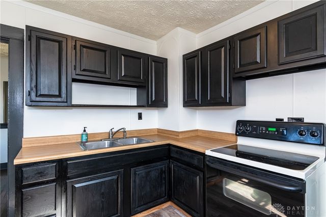 1020 Weng Avenue, Dayton, OH 45420