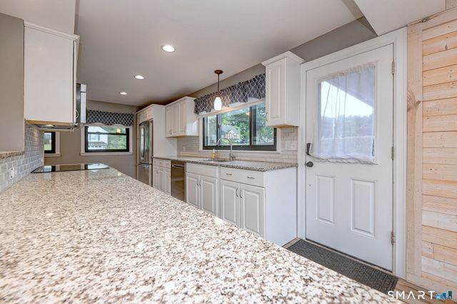 31 Prindle Avenue, Ansonia, CT 06401