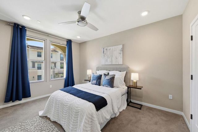 1057 Foxglove Place 203, San Jose, CA 95131
