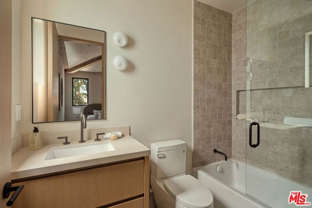 4447 Matilija Avenue, Sherman Oaks, CA 91423