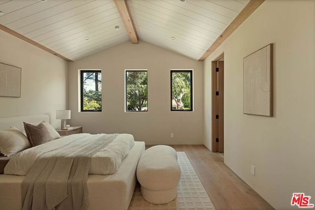 4447 Matilija Avenue, Sherman Oaks, CA 91423