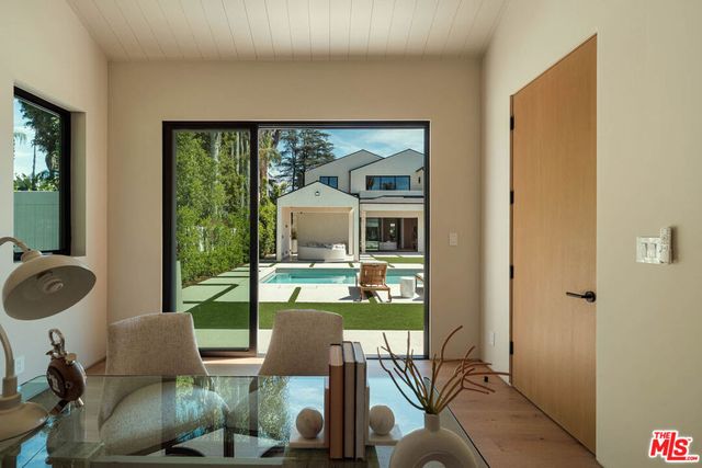 4447 Matilija Avenue, Sherman Oaks, CA 91423