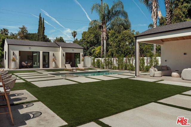 4447 Matilija Avenue, Sherman Oaks, CA 91423