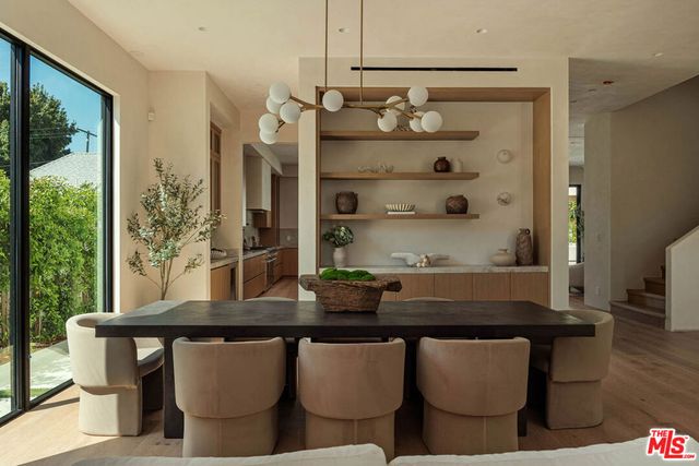 4447 Matilija Avenue, Sherman Oaks, CA 91423