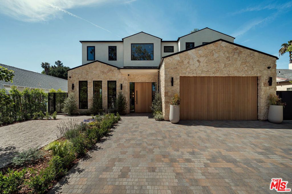 4447 Matilija Avenue, Sherman Oaks, CA 91423