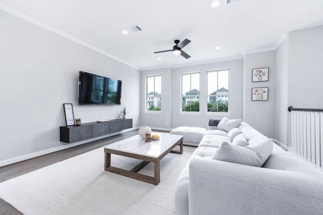 2022 Groveland Glen Drive, Houston, TX 77051