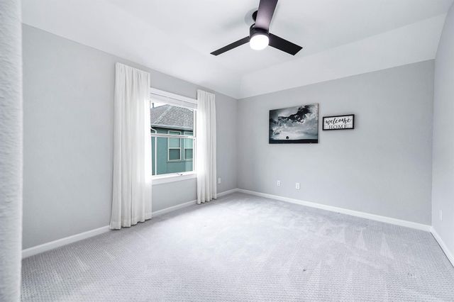 2022 Groveland Glen Drive, Houston, TX 77051