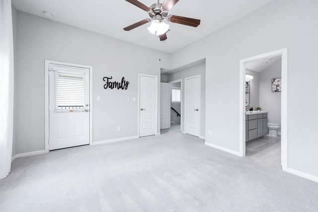 2022 Groveland Glen Drive, Houston, TX 77051