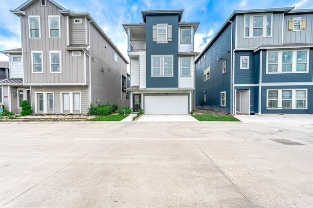 2022 Groveland Glen Drive, Houston, TX 77051