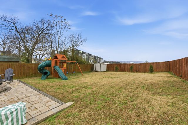 137 Elmhurst Ave, Nashville, TN 37207