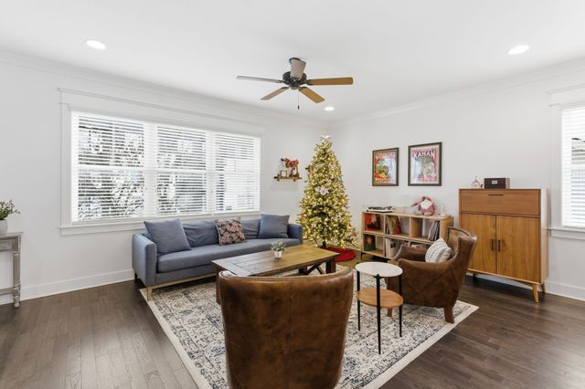 137 Elmhurst Ave, Nashville, TN 37207