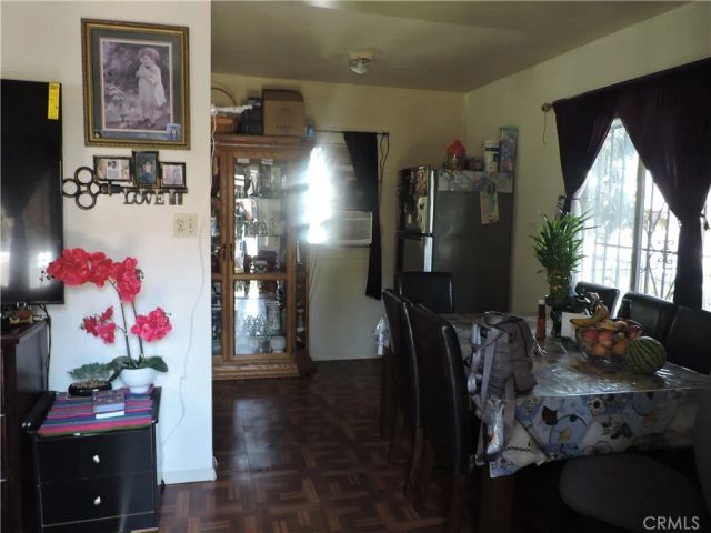 1350 E 43rd Street, Los Angeles, CA 90011