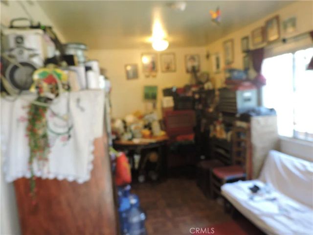 1350 E 43rd Street, Los Angeles, CA 90011