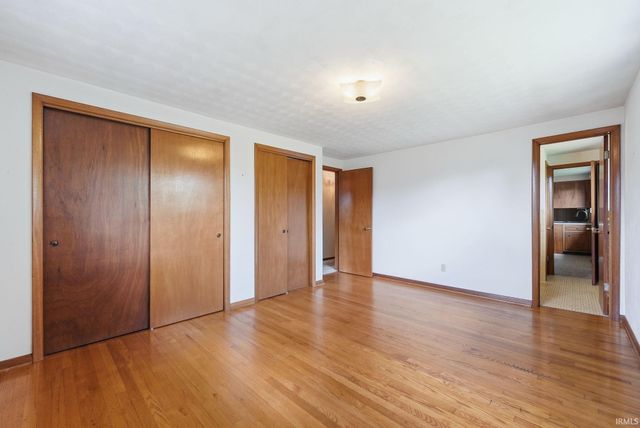 2710 Reed Road, Fort Wayne, IN 46815