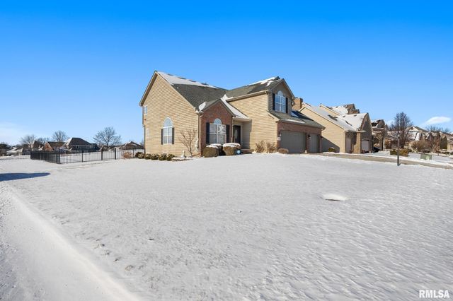 4815 N WEAVERRIDGE Boulevard, Peoria, IL 61615