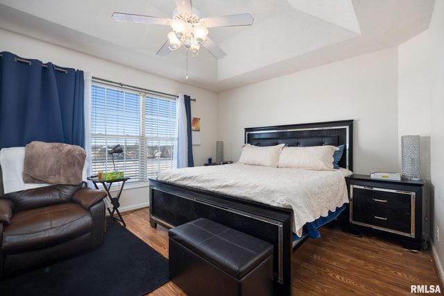 4815 N WEAVERRIDGE Boulevard, Peoria, IL 61615