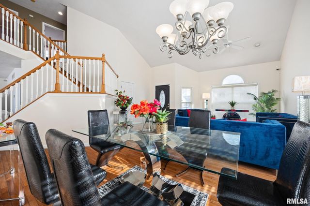 4815 N WEAVERRIDGE Boulevard, Peoria, IL 61615