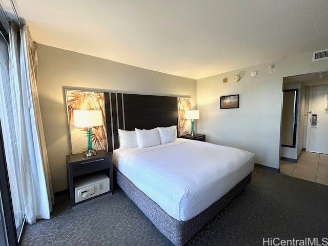 1850 Ala Moana Boulevard 1017, Honolulu, HI 96815