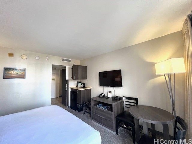 1850 Ala Moana Boulevard 1017, Honolulu, HI 96815