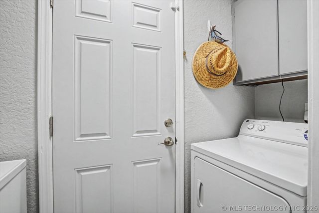 8005 S Date Avenue, Broken Arrow, OK 74011