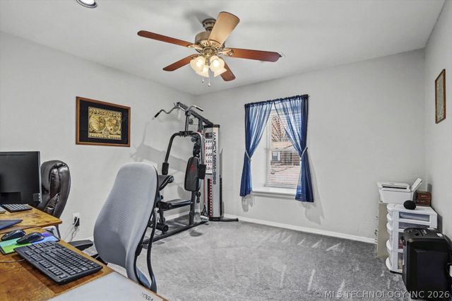 8005 S Date Avenue, Broken Arrow, OK 74011