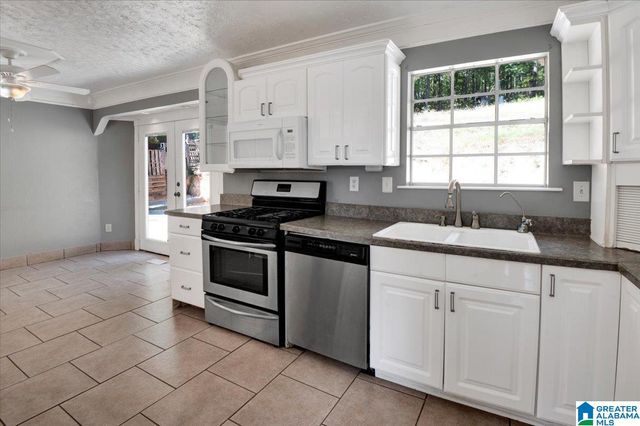 952 RYECROFT ROAD, Pelham, AL 35124